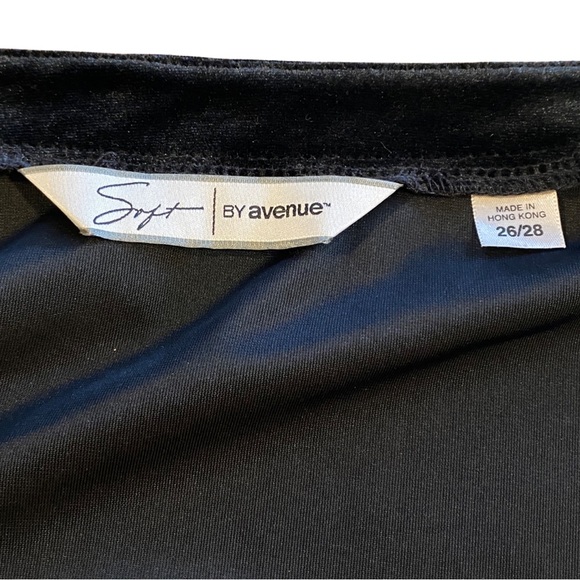 Velvet/sequin cardigan. EUC - Picture 8 of 8